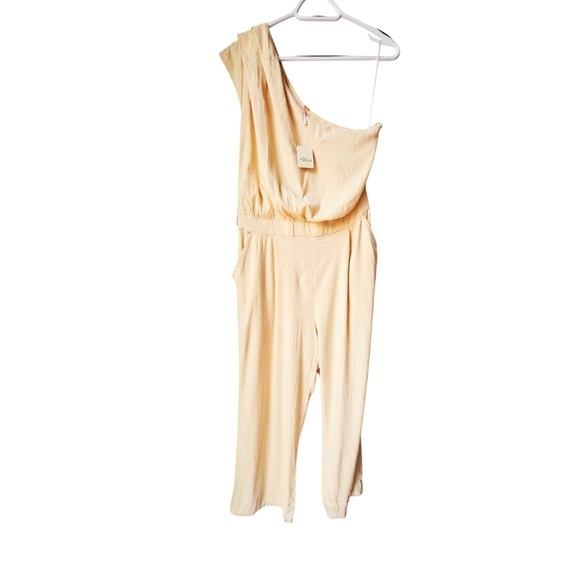 🦜HOST PICK🦜Free People Avery Jumpsuit Washed Out Butter Ivory One Shoulder L - Picture 1 of 11